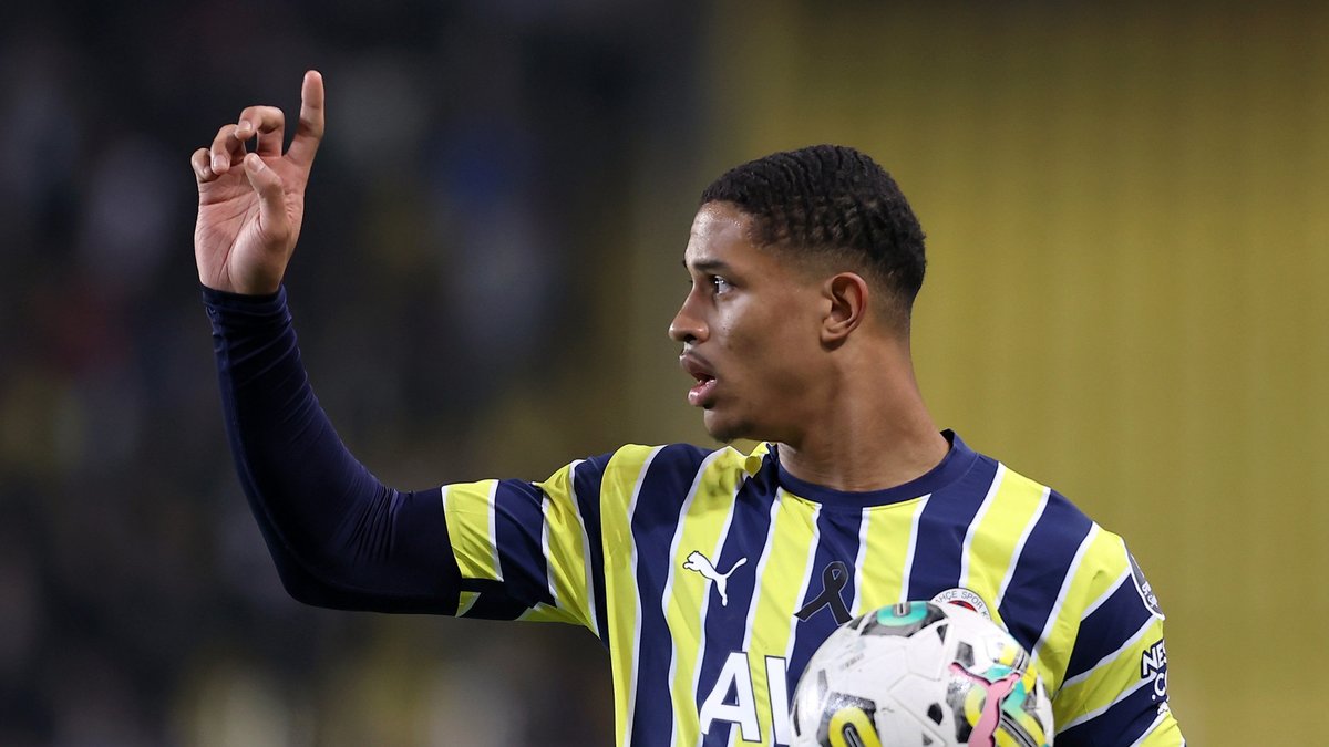 TRANSFER HABERİ: Jayden Oosterwolde'ye talipler artıyor! Fenerbahçe'nin talebi... TRANSFER HABERİ: Jayden Oosterwolde'ye talipler artıyor! Fenerbahçe'nin talebi...