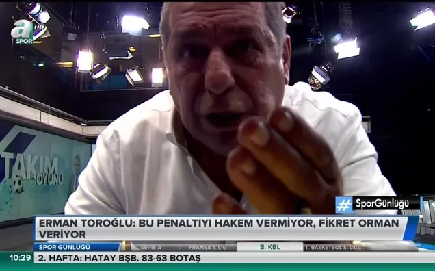 Erman Toroğlu VAR'a gitti!