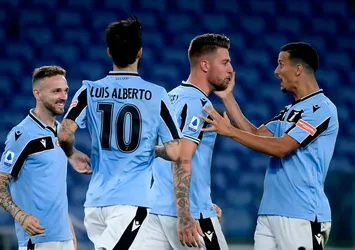 Lazio Cagliari'ye geçit vermedi