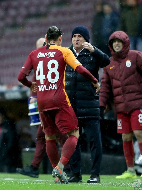 Spor yazarları Galatasaray-Antalyaspor maçını değerlendirdi