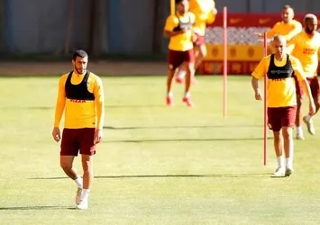 Galatasaray çalışmalarını sürdürdü