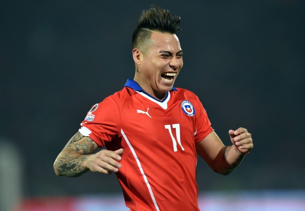 Galatasaray’a Vargas müjdesi!