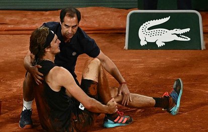 Fransa Açık’ta Zverev sakatlandı! Nadal finalde