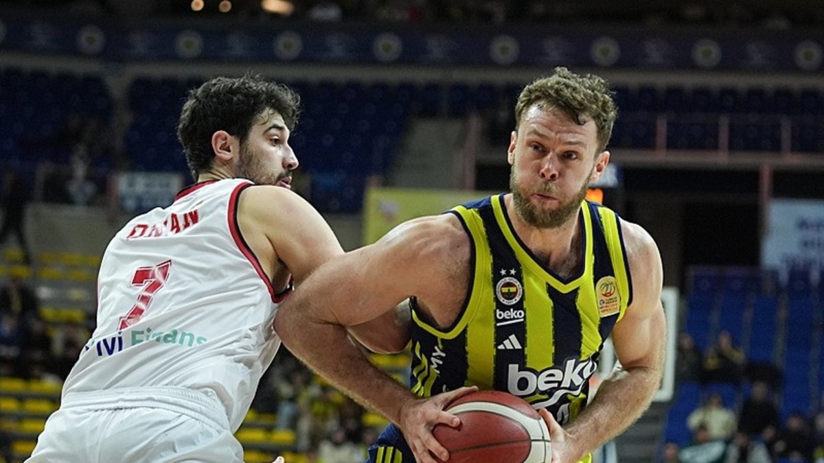 Fenerbahçe Beko evinde Glint Manisa Basket'i mağlup etti!