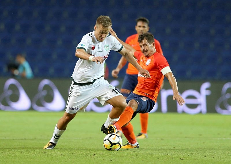 Başakşehir’den Fenerbahçe’ye Emre yanıtı