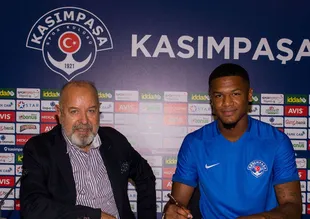 Kasımpaşa'ya Nijeryalı stoper