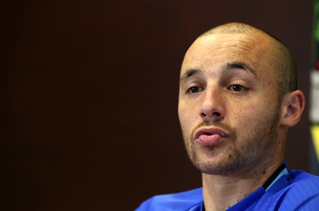 Advocaat, Aatif’ın üstünü çizdi