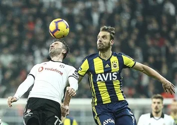 Soldado'ya kart uyarısı