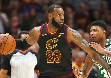 LeBron 44 sayı attı, seri eşitlendi
