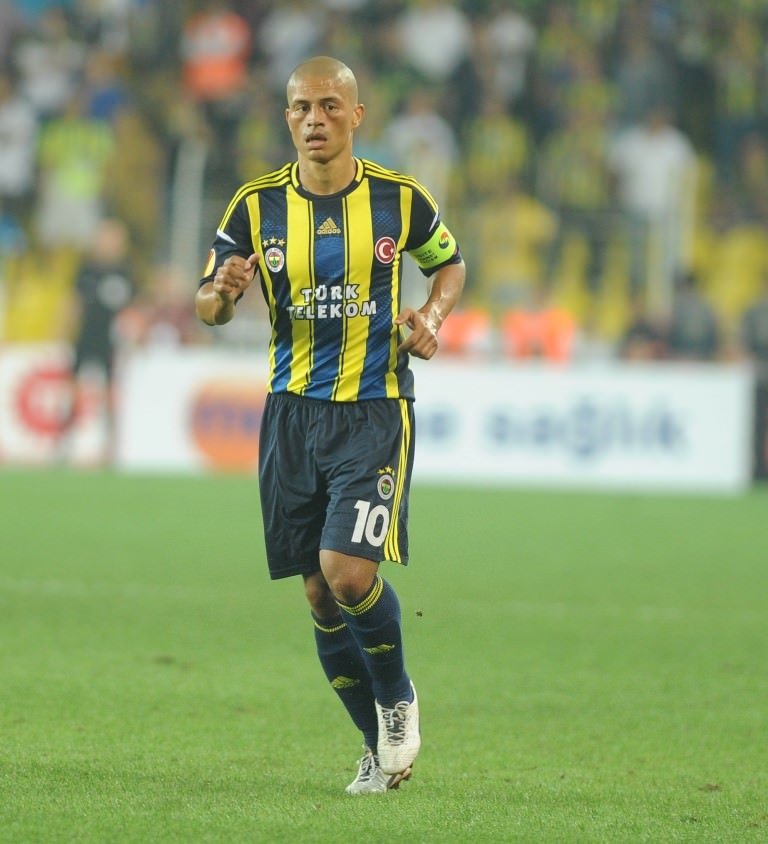 Alex de Souza ağzını fena bozdu!