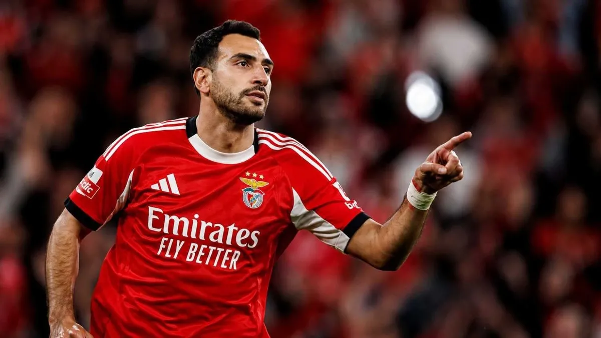 Kerem Aktürkoğlu im Einsatz bei Fenerbahçes Pavlidis-Transfer
