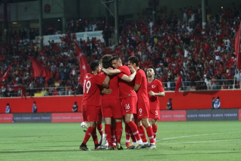 Türkiye - Özbekistan maçından kareler...