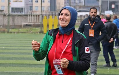 Azize Ay teknik direktörlük kariyerindeki ilk maçında 9-0 galip!