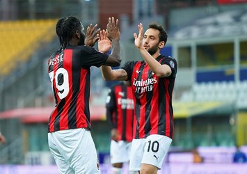 Hakan'lı Milan deplasmanda kazandı