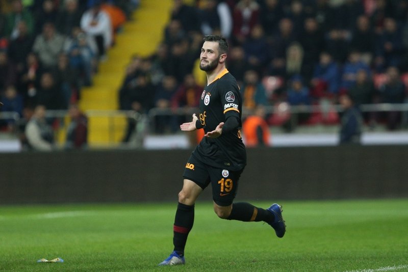 Ömer Bayram’dan harika performans!