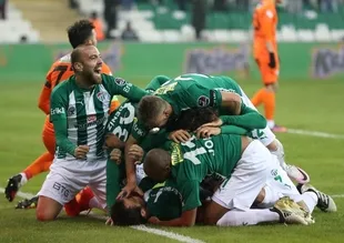 Bursaspor evinde Rize'ye şans tanımadı