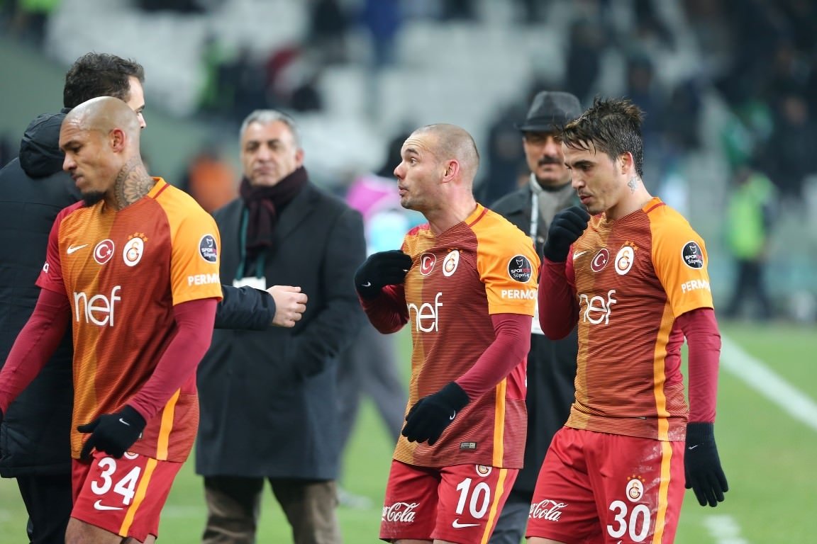 Yolanthe’den ayrılık sözleri