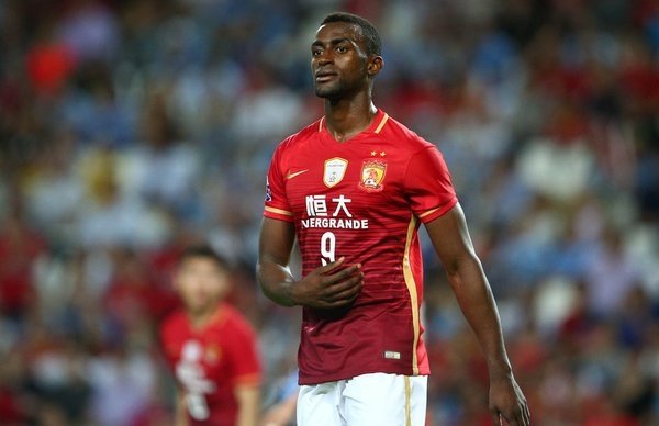 Galatasaray’dan Jackson Martinez seferi