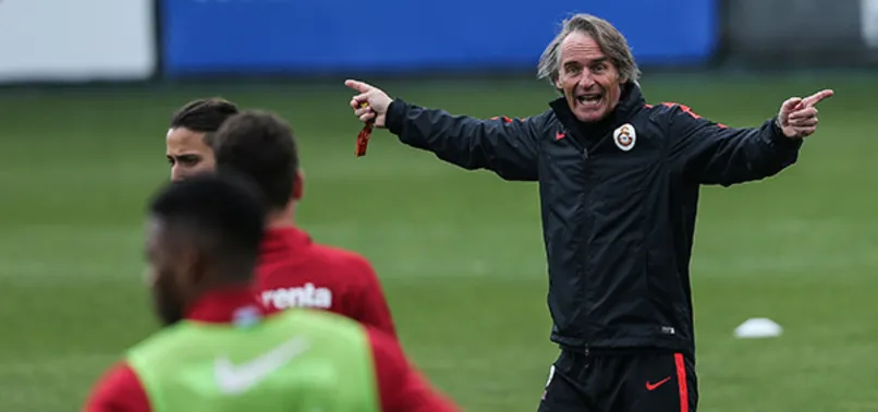Riekerink oyuncularına patladı!