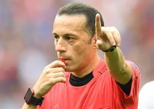 Cüneyt Çakır'a tam not!