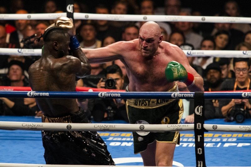 Wilder - Fury maçında şok sonuç! İkisi birden sevindi ama...