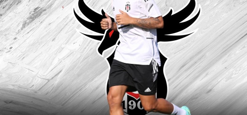 Umut Meraş'ın menajerinden transfer açıklaması! Napoli...