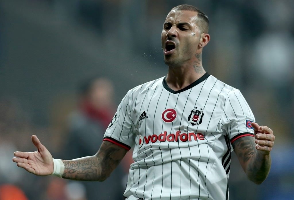 Beşiktaş-Benfica mücadelesinden kareler