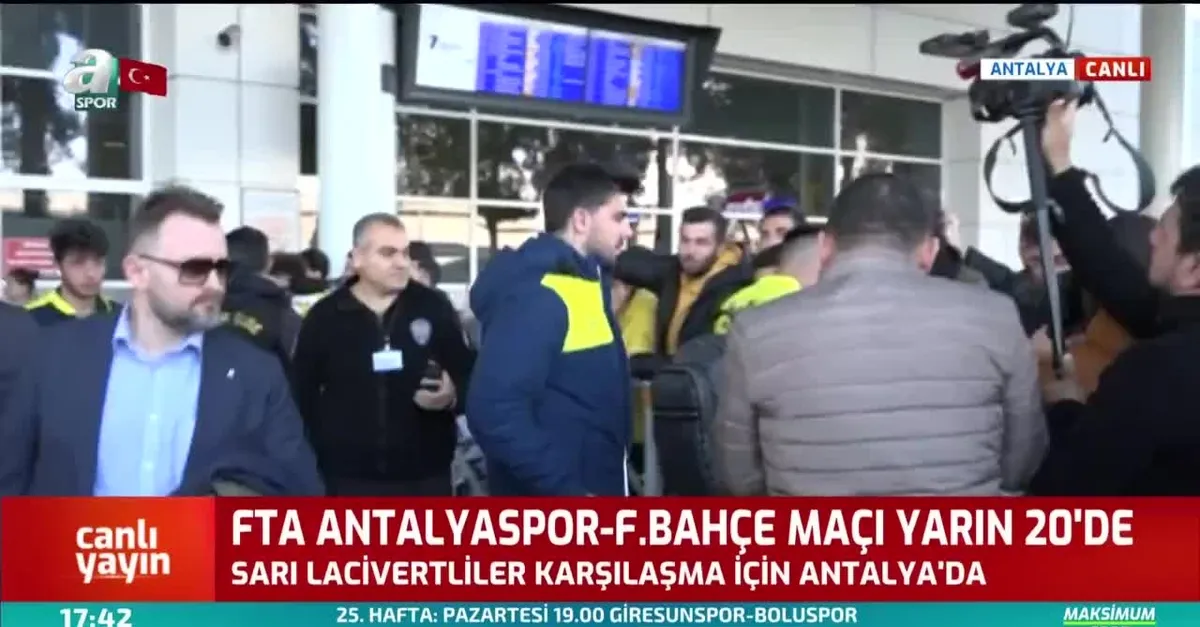 Fenerbahçe kafilesi Antalya'da