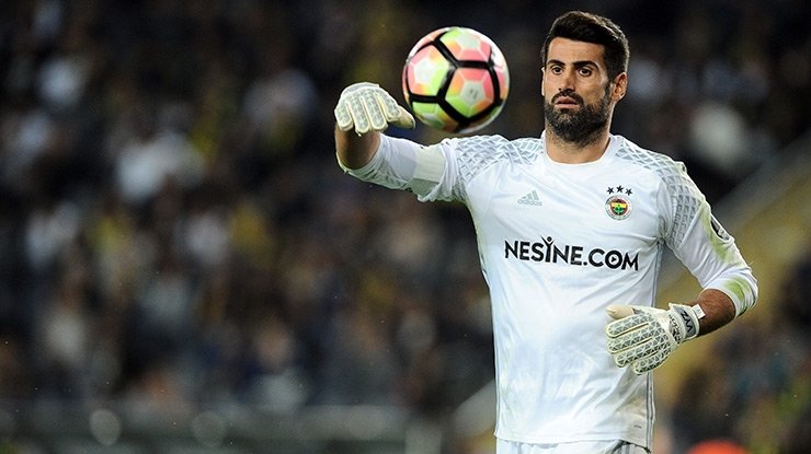 Fenerbahçe’de flaş Volkan Demirel kararı