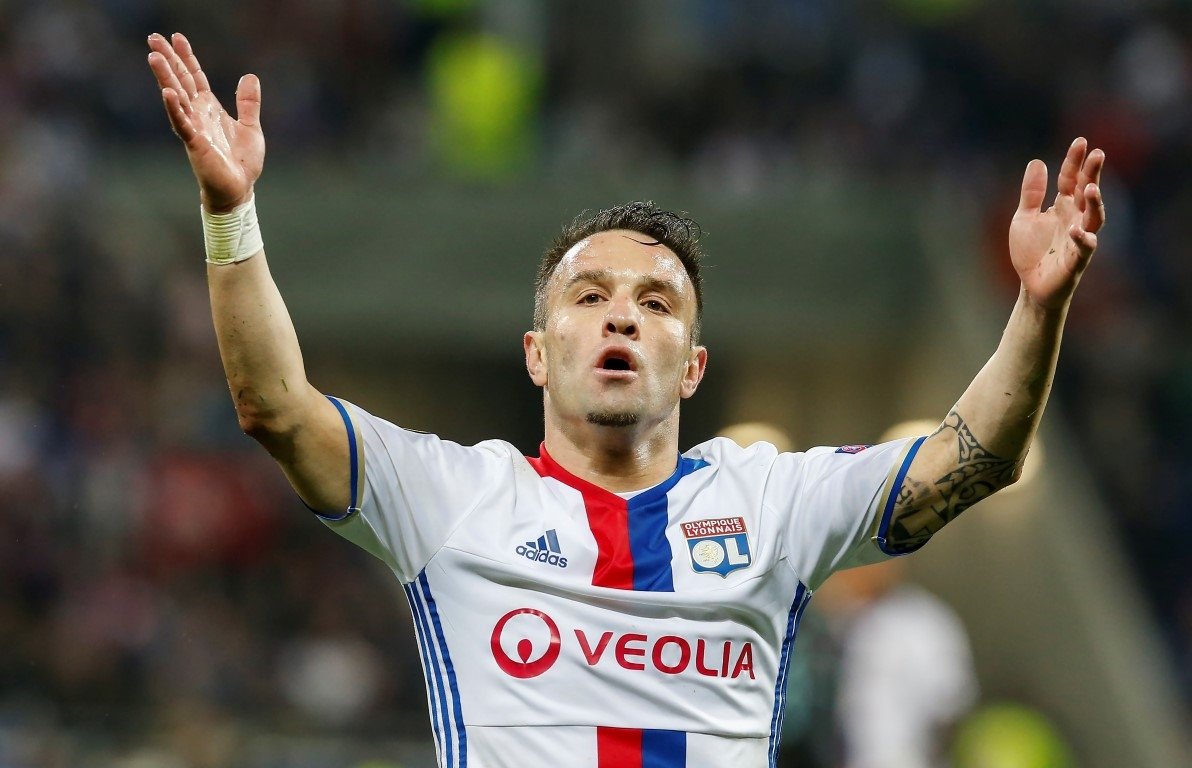 Fransa’da Mathieu Valbuena zirvesi