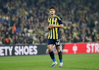 Arda Güler'den Yiğit Efe Demir'e tebrik!