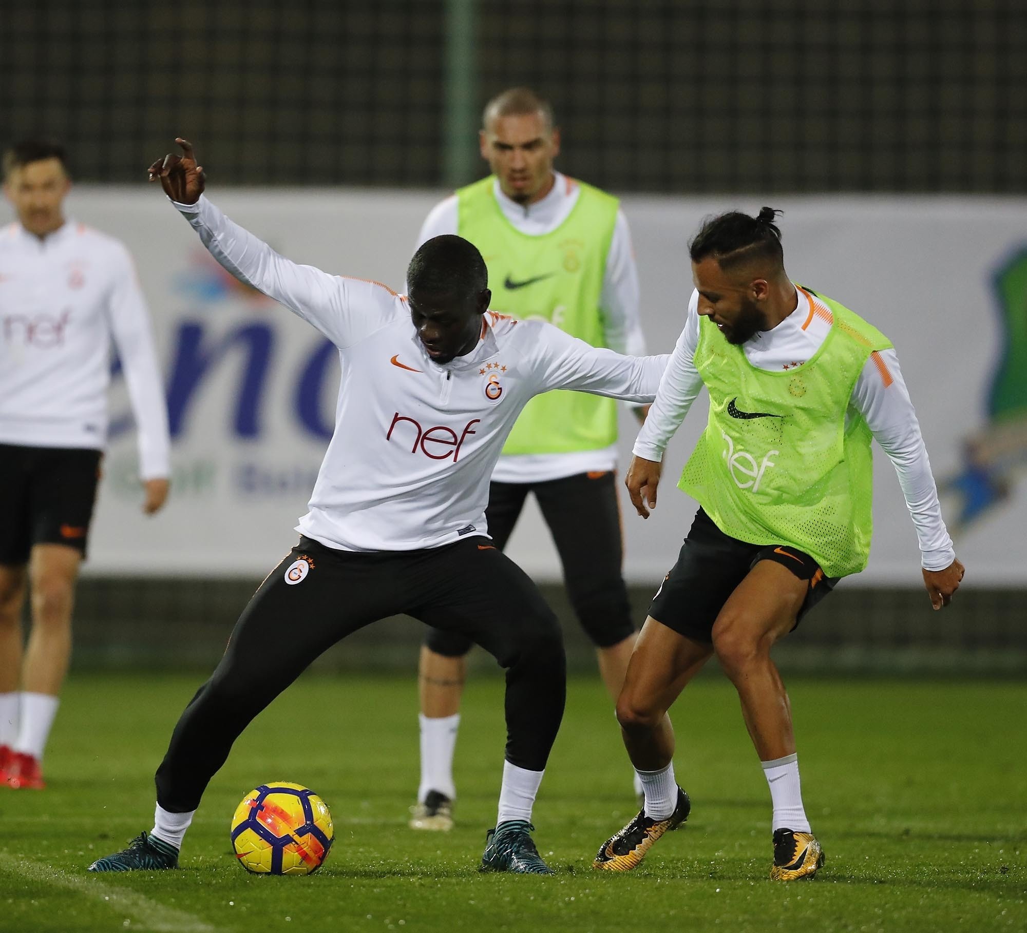 Lucescu’dan Galatasaray’a ziyaret