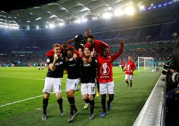 Almanya Kupası'nda ilk finalist Leipzig