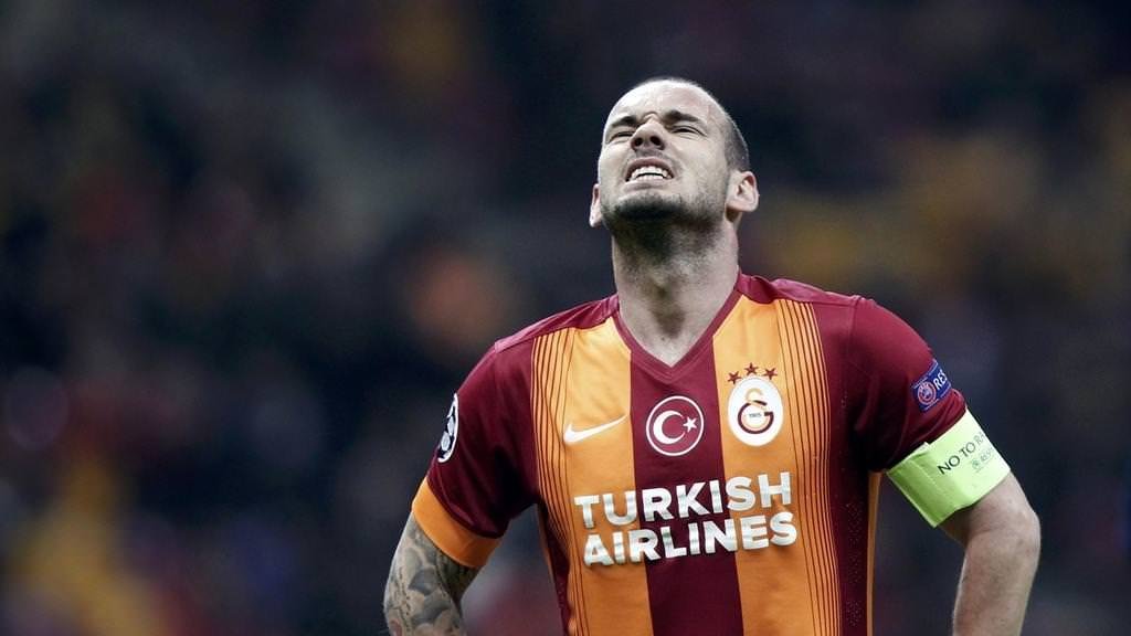Galatasaray taraftarı Wesley Sneijder için ayaklandı!