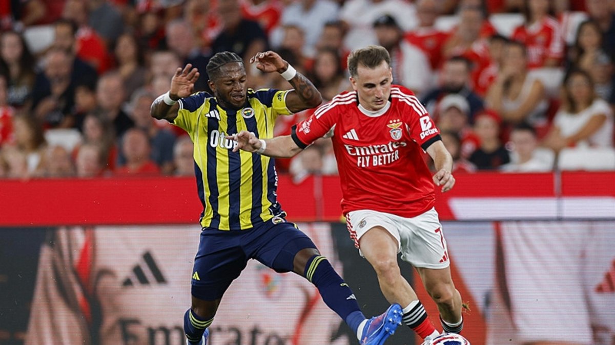 TRANSFER HABERİ: İşte Galatasaray'ın Kerem Aktürkoğlu'dan kazanacağı ücret! Fenerbahçe'ye imza atarsa... TRANSFER HABERİ: İşte Galatasaray'ın Kerem Aktürkoğlu'dan kazanacağı ücret! Fenerbahçe'ye imza atarsa...