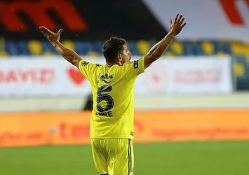 Emre vedaya hazırlanıyor