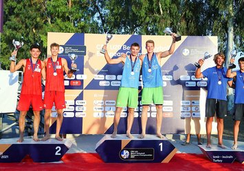 Plaj Voleybolu Şampiyonası'nda zafer Rusya ve Slovenya'nın!