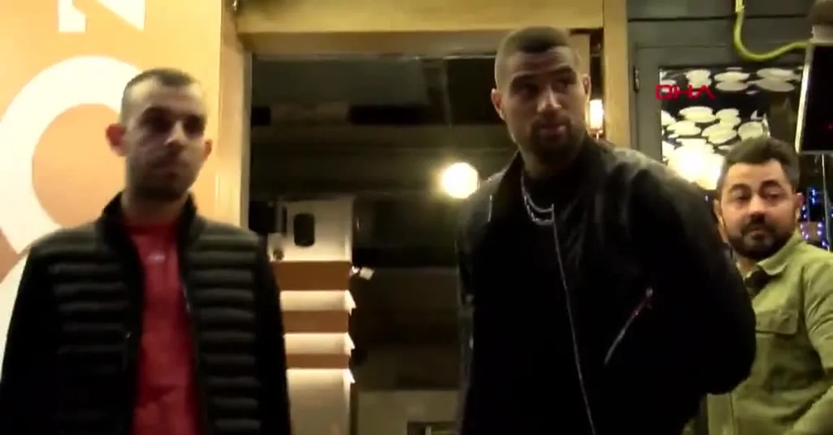 Boateng "Bitanem" şarkısını söyledi