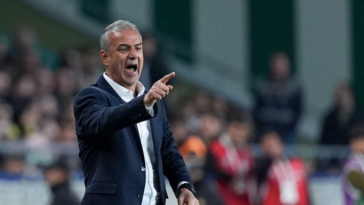 Zeki Uzundurukan'dan Fenerbahçe ve İsmail Kartal sözleri! Zeki Uzundurukan'dan Fenerbahçe ve İsmail Kartal sözleri!