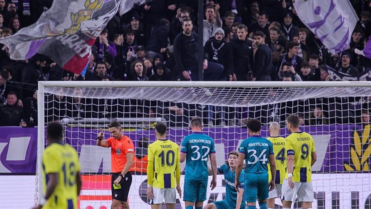 Fenerbahçe'de Fred cezalı duruma düştü!