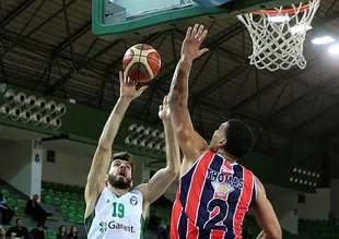 Darüşşafaka Doğuş, Yunanistan deplasmanında