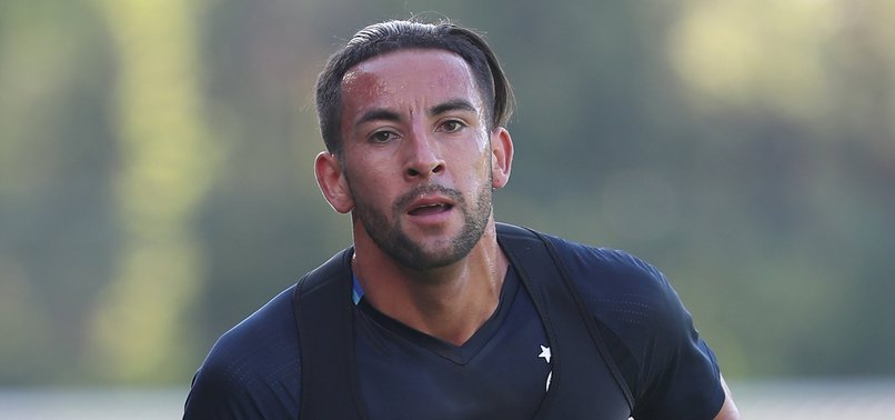 Fenerbahçe'ye transfer şoku! Isla'nın yerine...