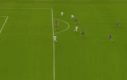 Beşiktaş’ın golü ofsayta takıldı!