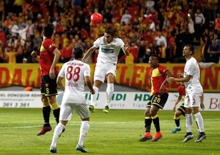 Göztepe son dakikada Boluspor'u geçti