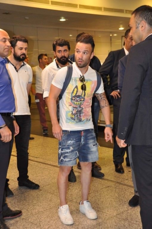 Mathieu Valbuena: Aykut hocayla görüştüm