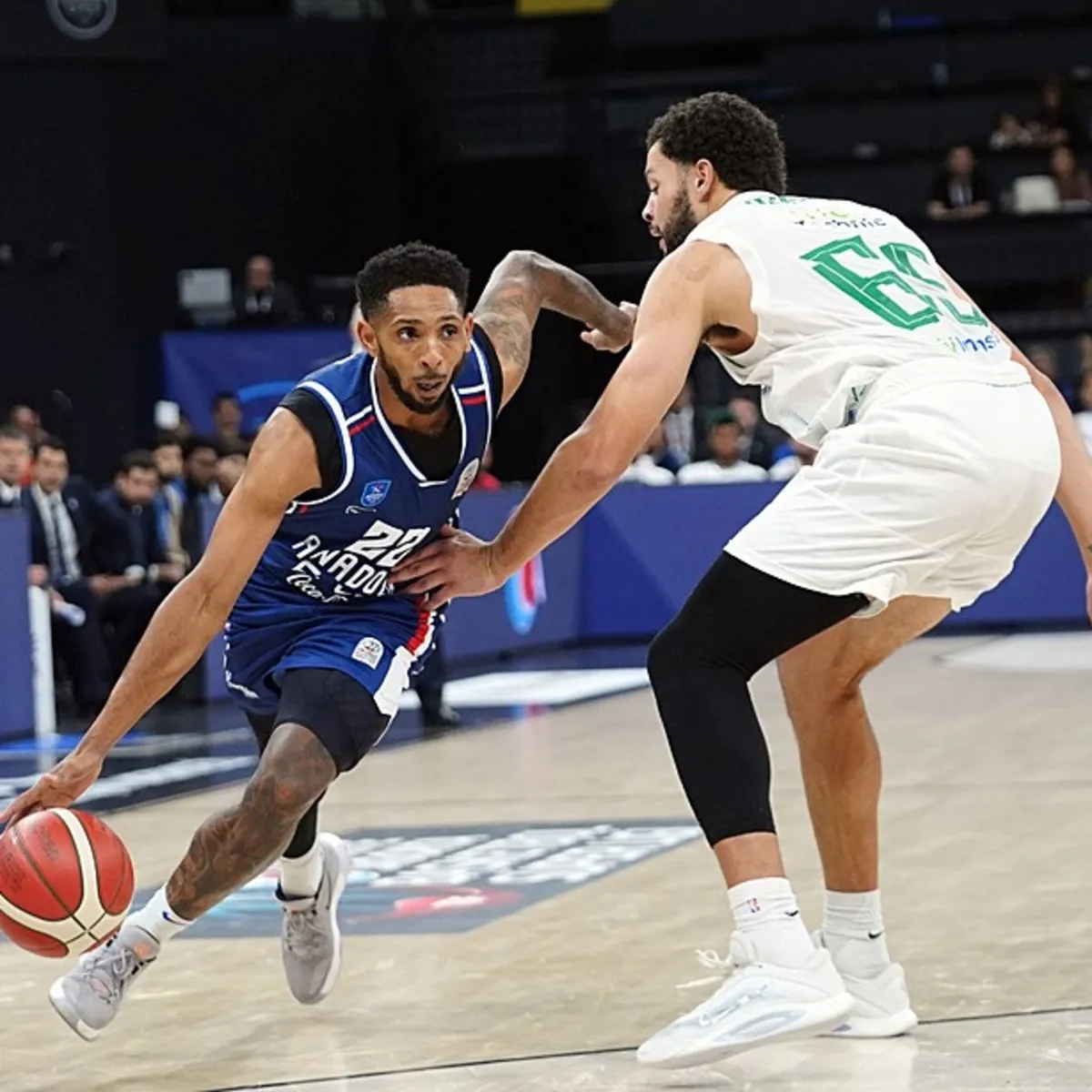 Anadolu Efes, Hapoel ile Bulgaristan'da karşılaşacak!
