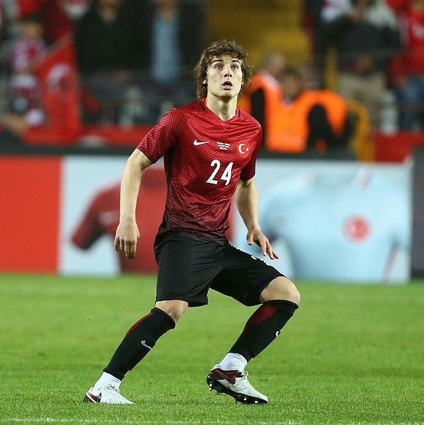 Milli yıldıza Arsenal kancası!