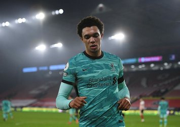 Liverpool'dan Arnold'a yeni sözleşme!