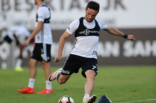 Gökhan Gönül’e ihraç şoku!