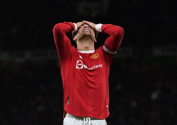 ManU'ya Old Trafford'da şok!